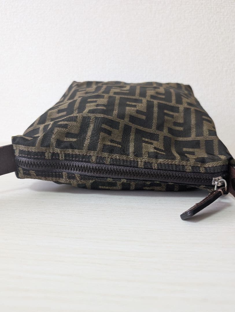 【美品】FENDI フェンディ バニティ ハンドバッグ ズッカ柄 キャンバス