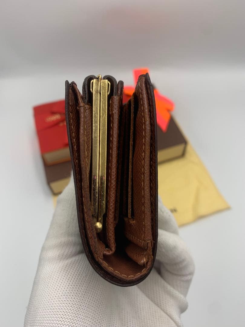 ルイヴィトン ポルトフォイユ ヴィエノワ がま口 二つ折り財布