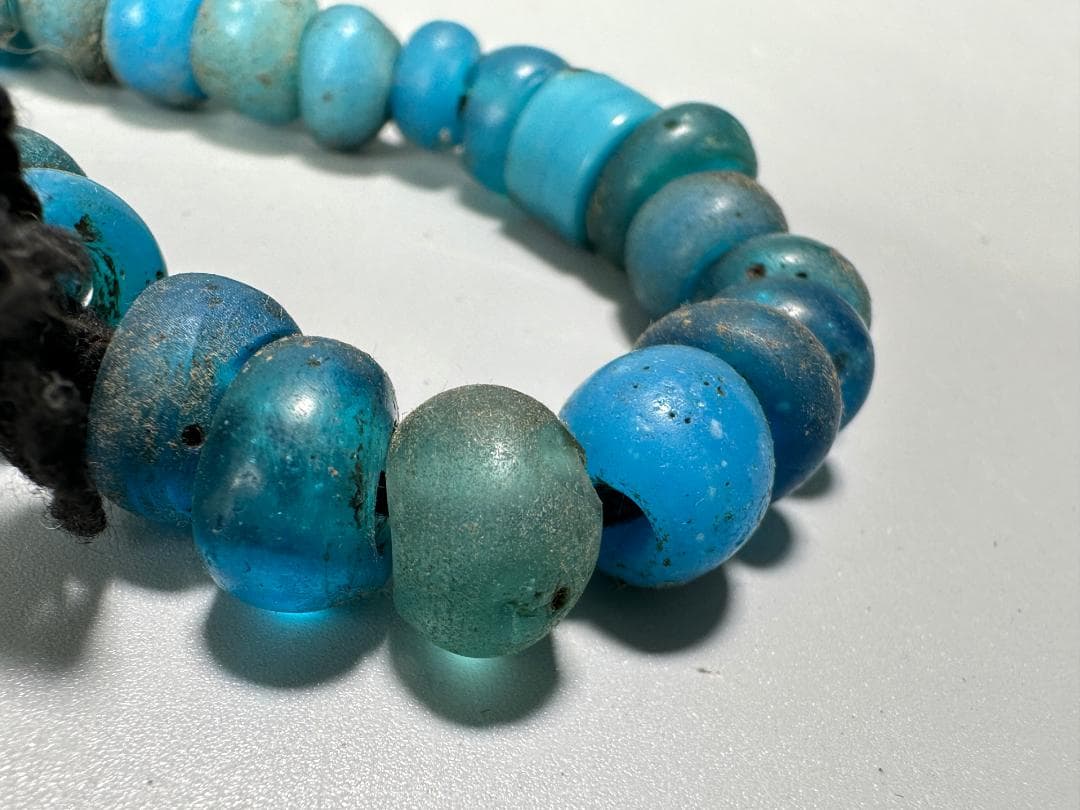 アイヌ美術　タマサイ　首飾り 念珠 アイヌ 時代品 とんぼ玉 ガラス玉