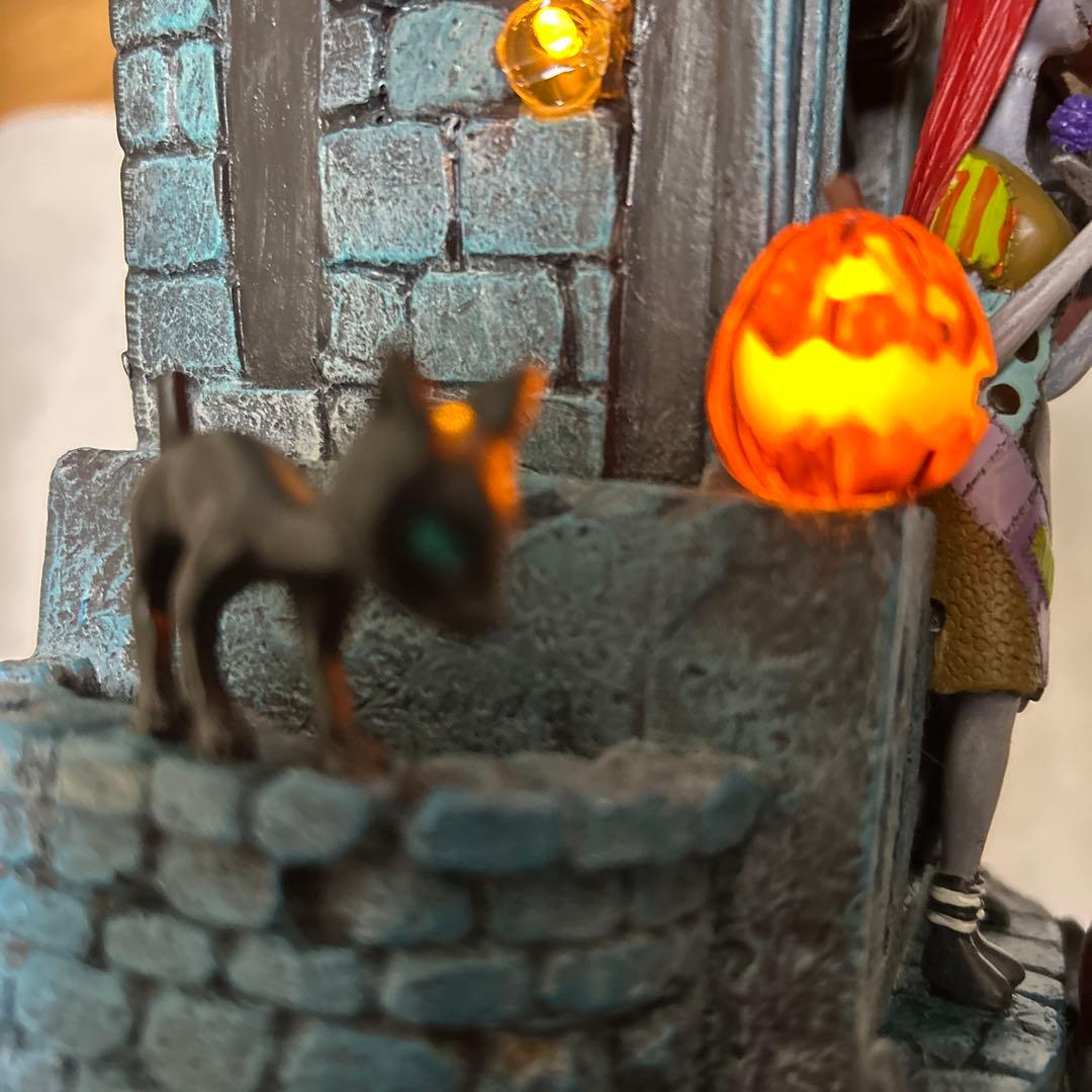 ナイトメア・ビフォア・クリスマス 時計型フィギュア