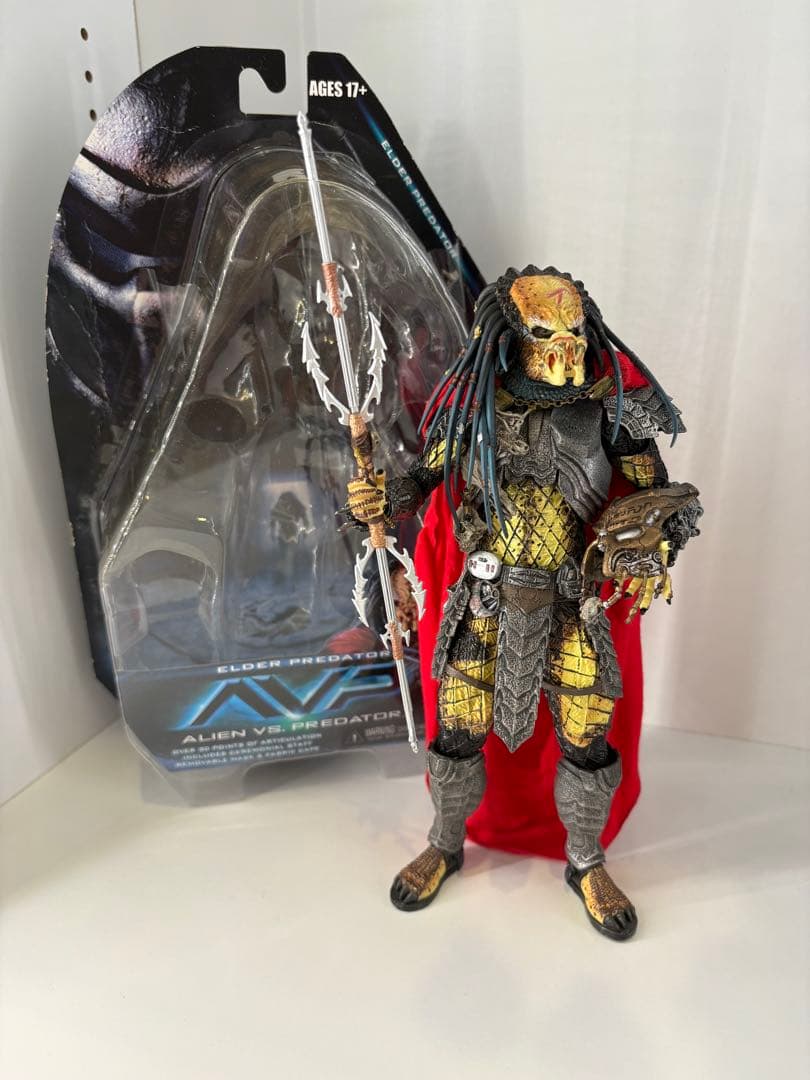 ネカ　avp エルダープレデター　豆魚雷