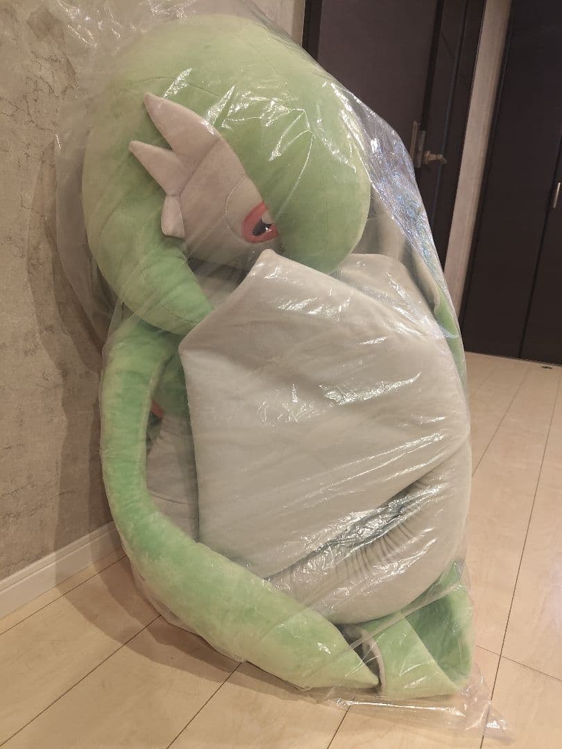 サーナイト 等身大 ぬいぐるみ