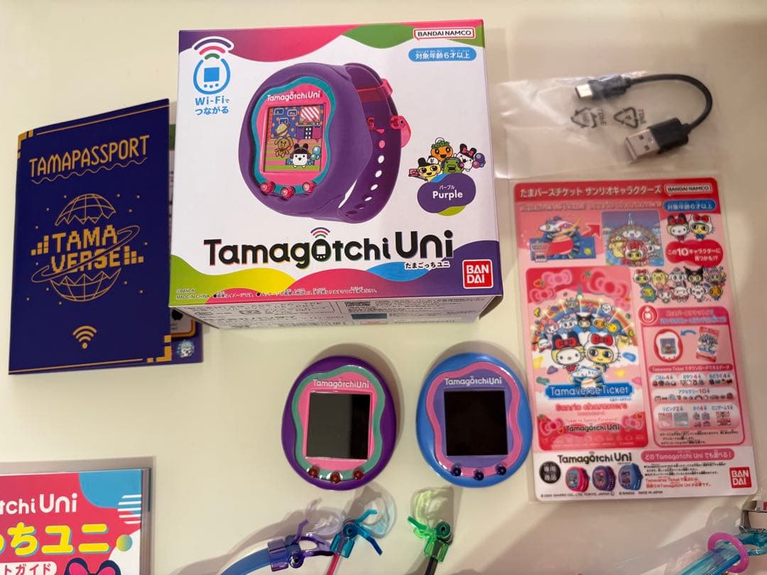 美品Tamagmtchi Uni たまごっちユニ　2個セット