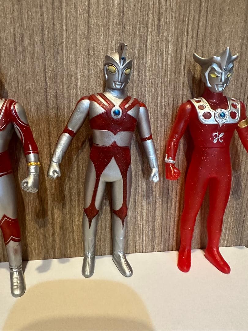 ウルトラ兄弟　8体　クリアレッドラメバージョン