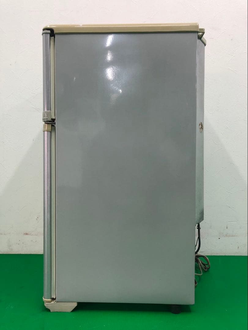 ☆工場整備品☆ハイアール冷凍冷蔵庫 2ドア シルバー　2006年