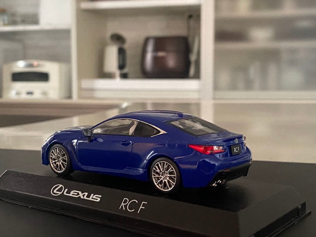 京商　1/43 レクサス RCF