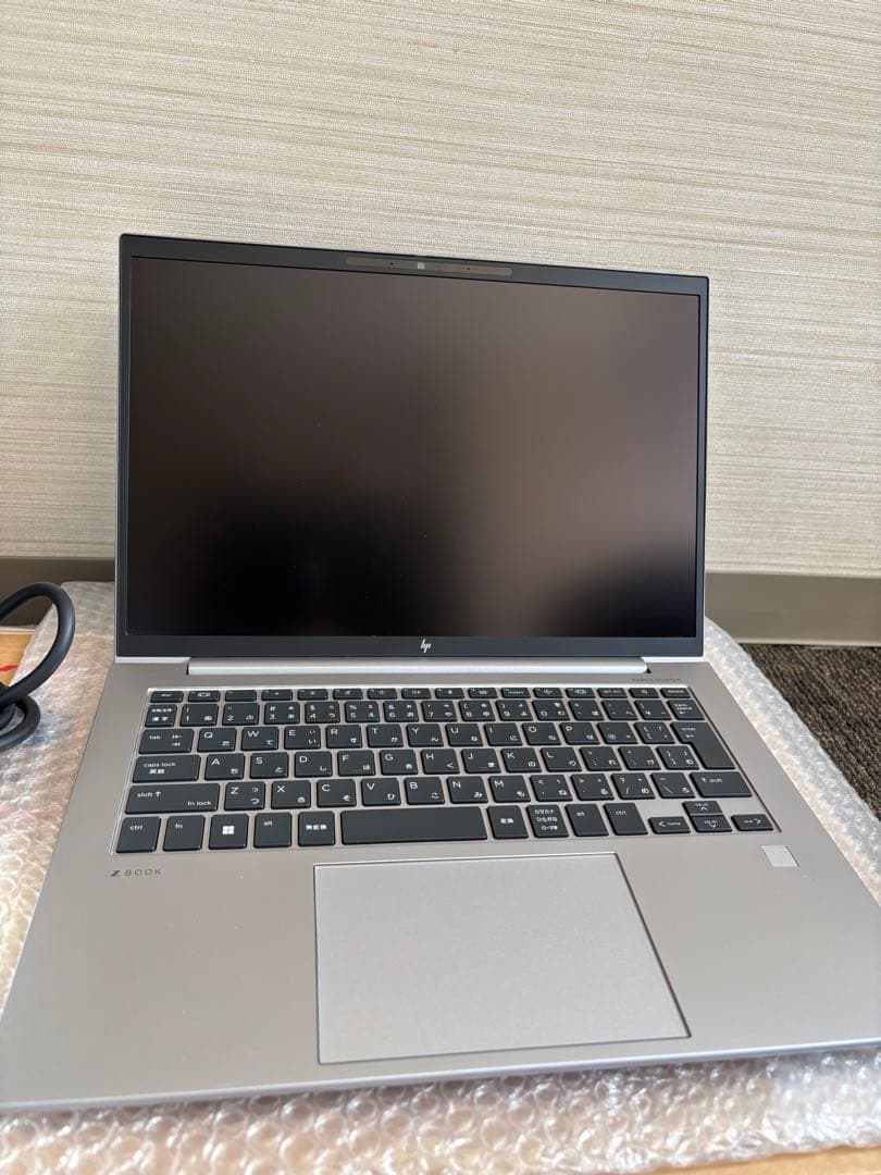 美品 「超高性能Ryzen7 7840HS」 タッチパネル HP ZBook