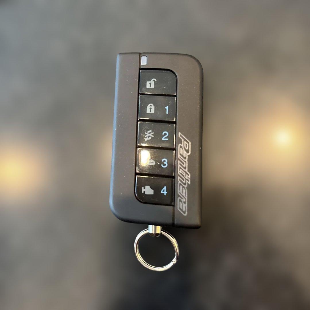 新品未使用パンテーラセキュリティ　1wayリモコン