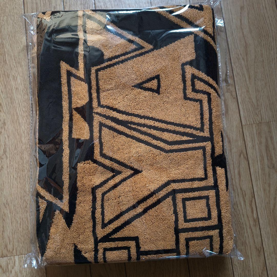 矢沢永吉　ジャガードスペシャルビーチタオル(ロゴ)イーグル