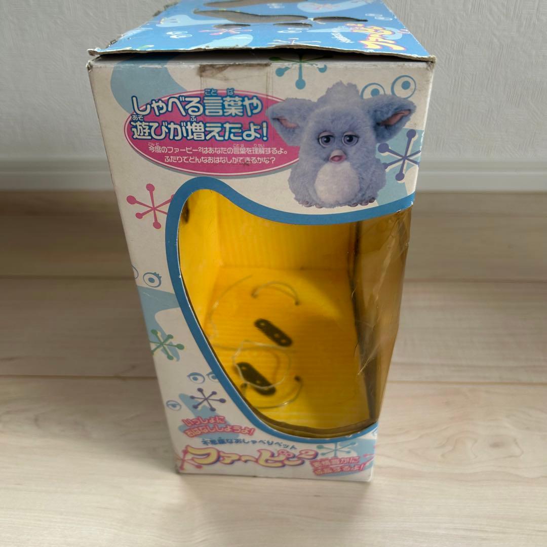 ファービー2 日本語版 ホワイト　グリーン目 本体＋箱付き