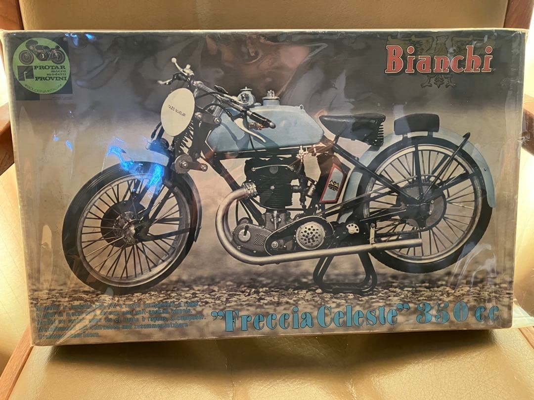 Bianchi Freccia Celeste 350cc イタリア プラモデル