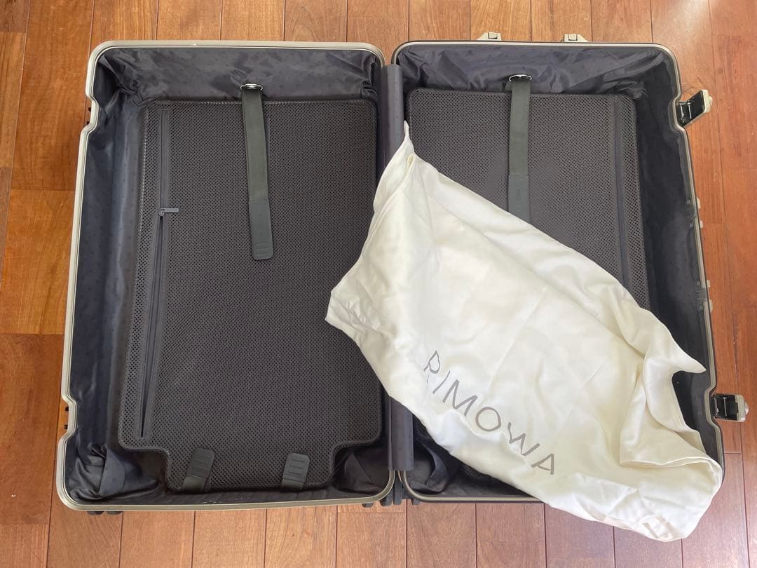 国内正規品★リモワ rimowa オリジナル　チェックインL★t パイロット