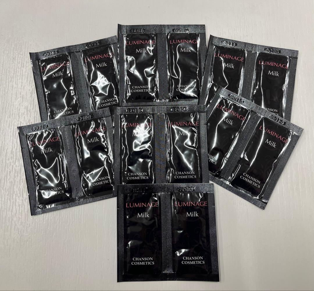 m22@ルミネジュシリーズパウチ