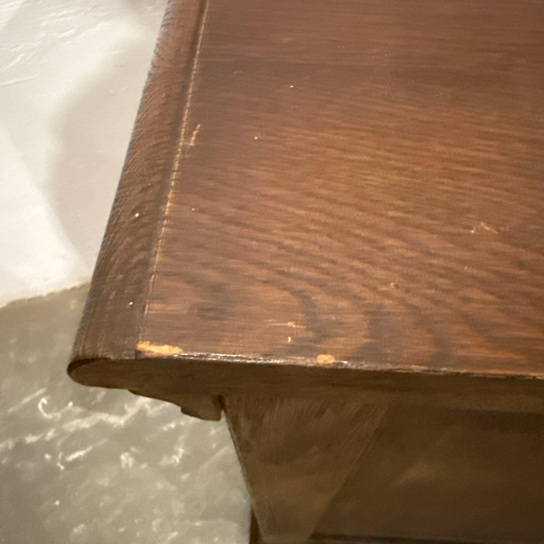 ヴィンテージ　木製サイドテーブル　ベッドサイドテーブル　扉収納付き　フランス