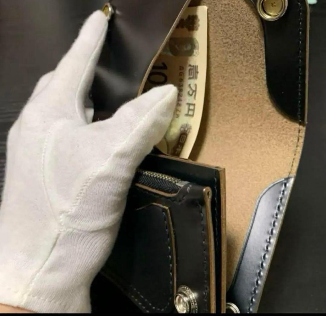 トラッカーウォレット　ミドル　新喜皮革　フルコードバン