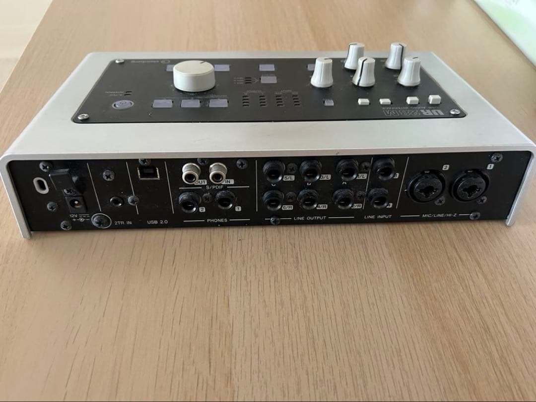 Steinberg UR28M USBオーディオインターフェース