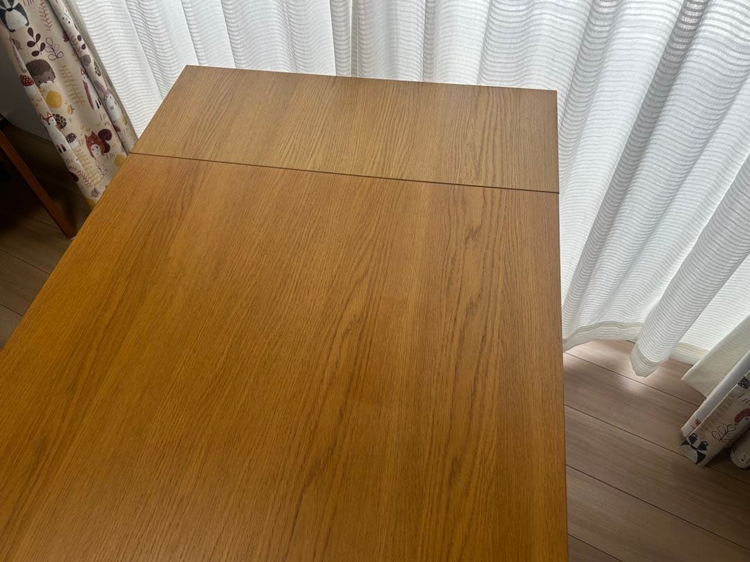 unico 伸縮式ダイニングテーブル