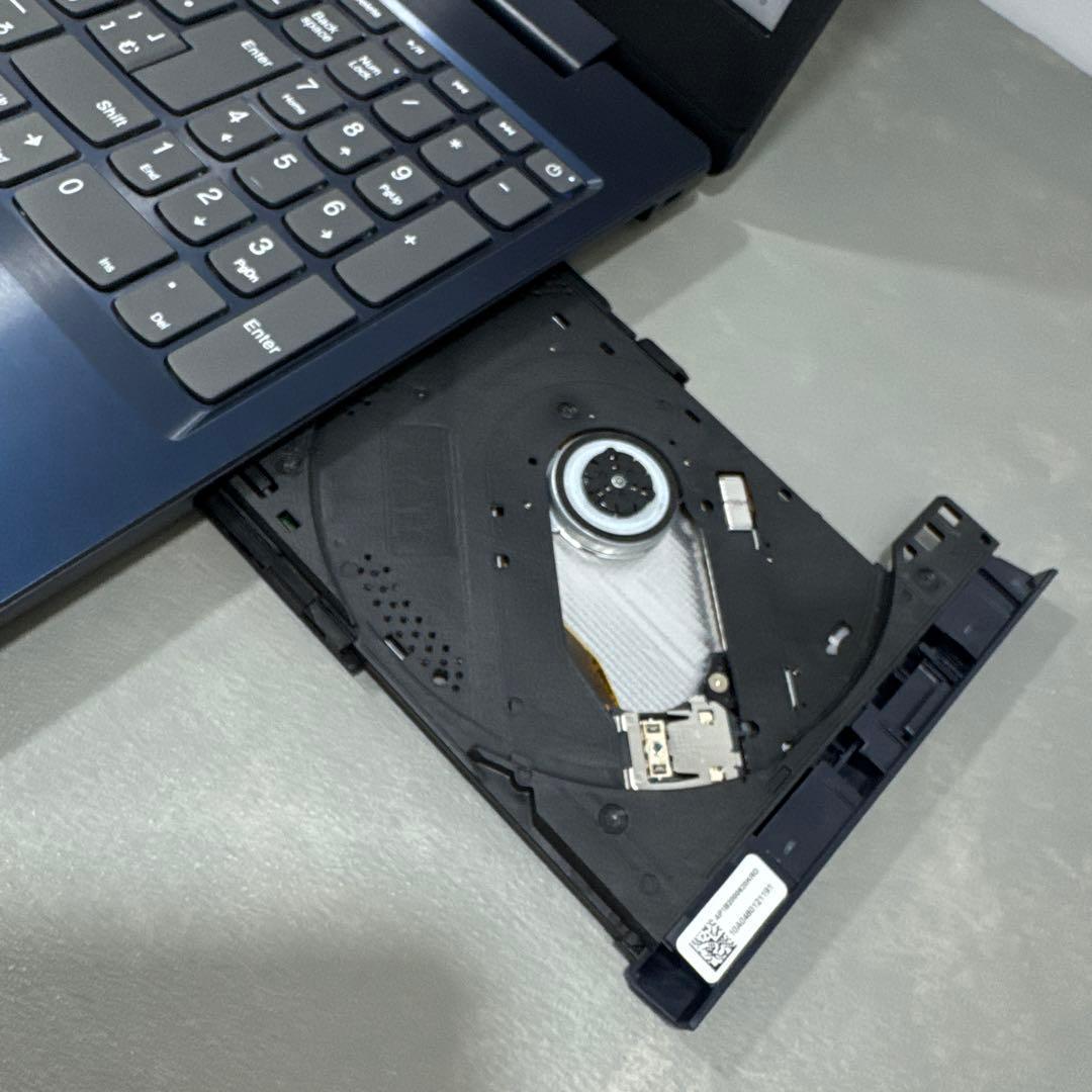 【高性能】レノボ アビスブルー☘10世代i5☘️NVMe256GB＆1TB