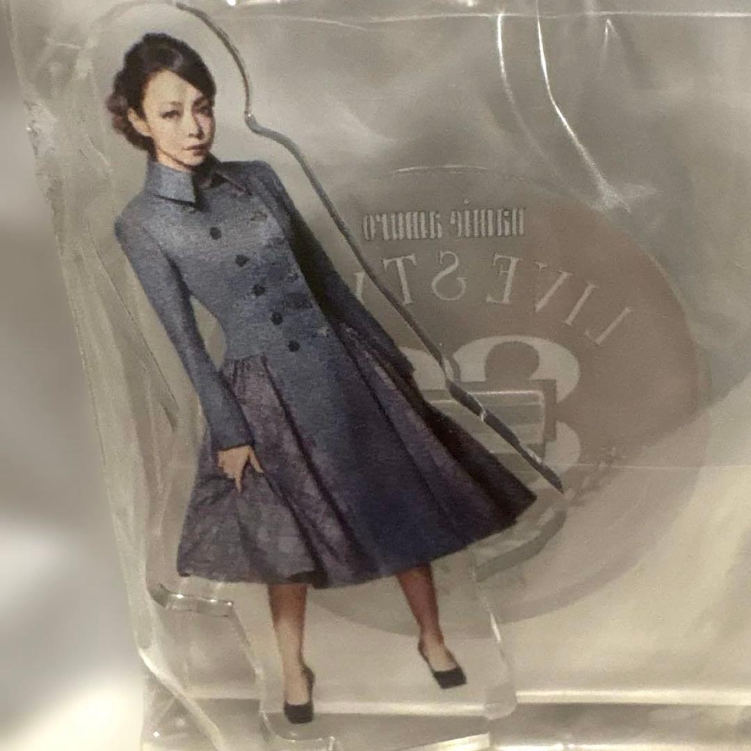 【新品未使用】安室奈美恵 ガチャガチャ アクリルスタンド 88 15個セット