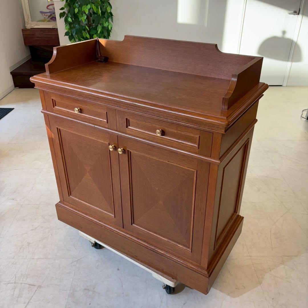 キャビネット　サイドボード　コンソール　飾り棚　多目的　木製　コンセント付き