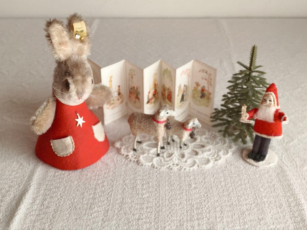 * antique sheep ✵ * クリスマスの 羊さん (m)