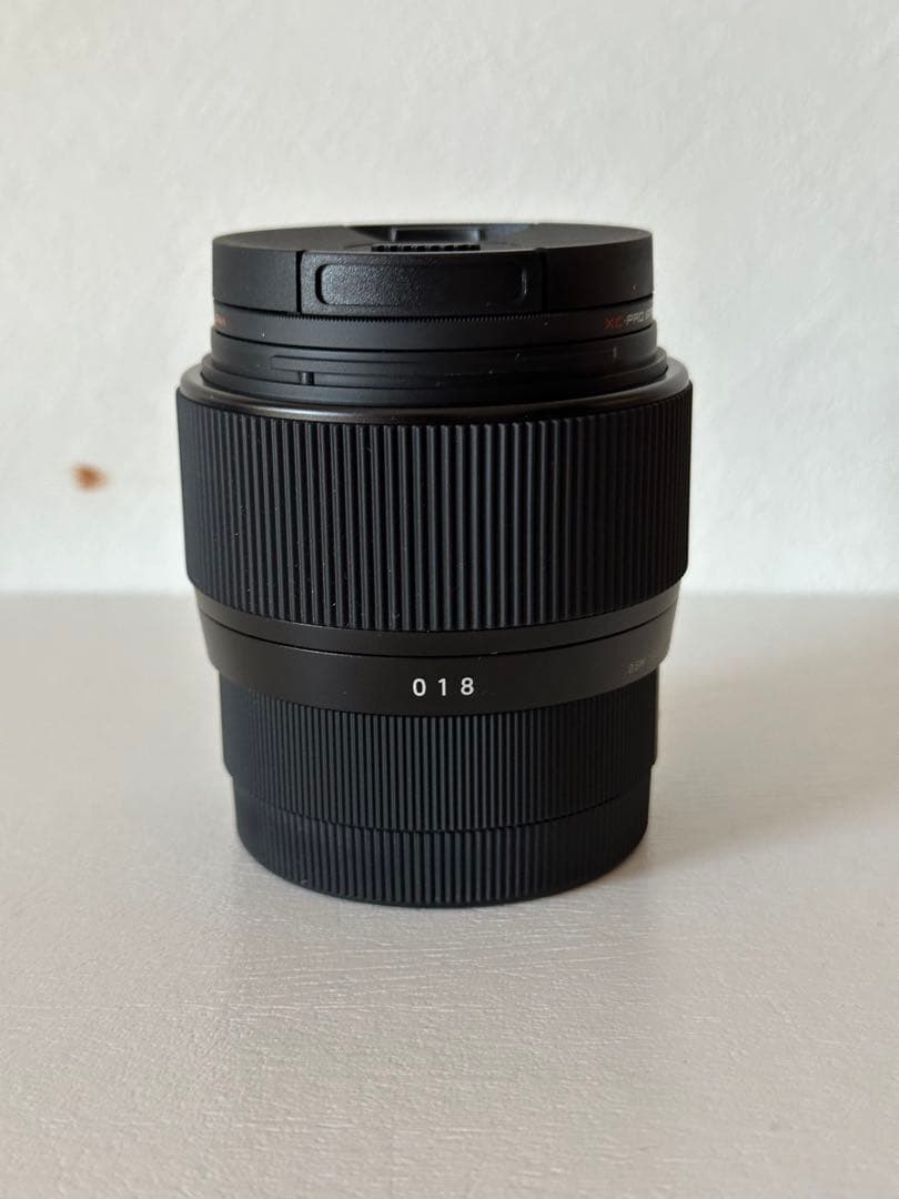 SIGMA 単焦点レンズ　56mm f1.4 ソニーEマウント用　aps-c