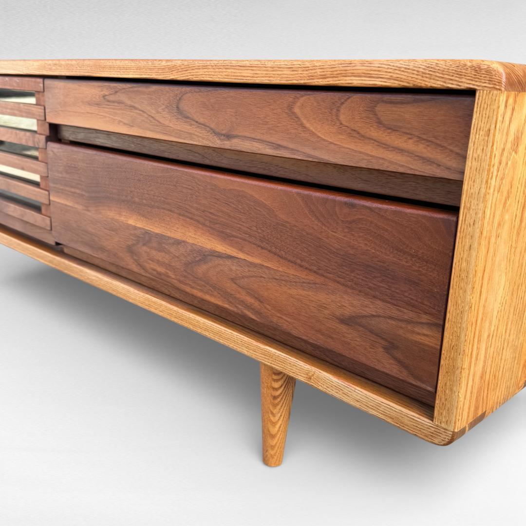 アクタス レリーフ テレビボード 180 タモ無垢