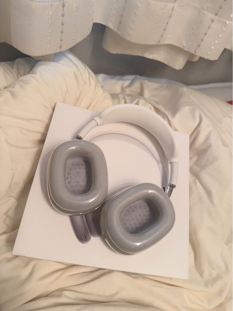 Apple AirPods Max ヘッドホン シルバー