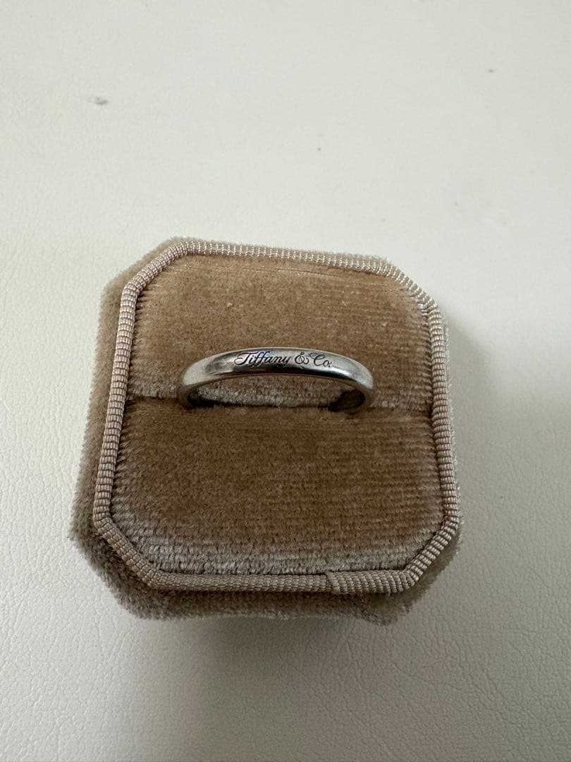 『3mm』Tiffany & Co. pt950 シンプル