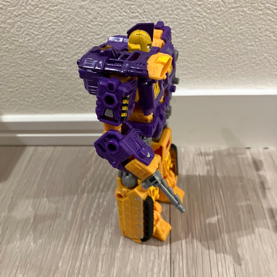 トランスフォーマー　シージ　インパクター　ミラージュ　ファンボートバトル3パック