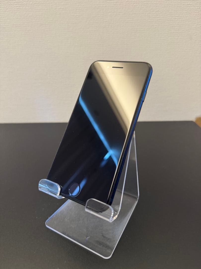 極美品 128GB Apple iPhone SE 3 第三世代 日本版