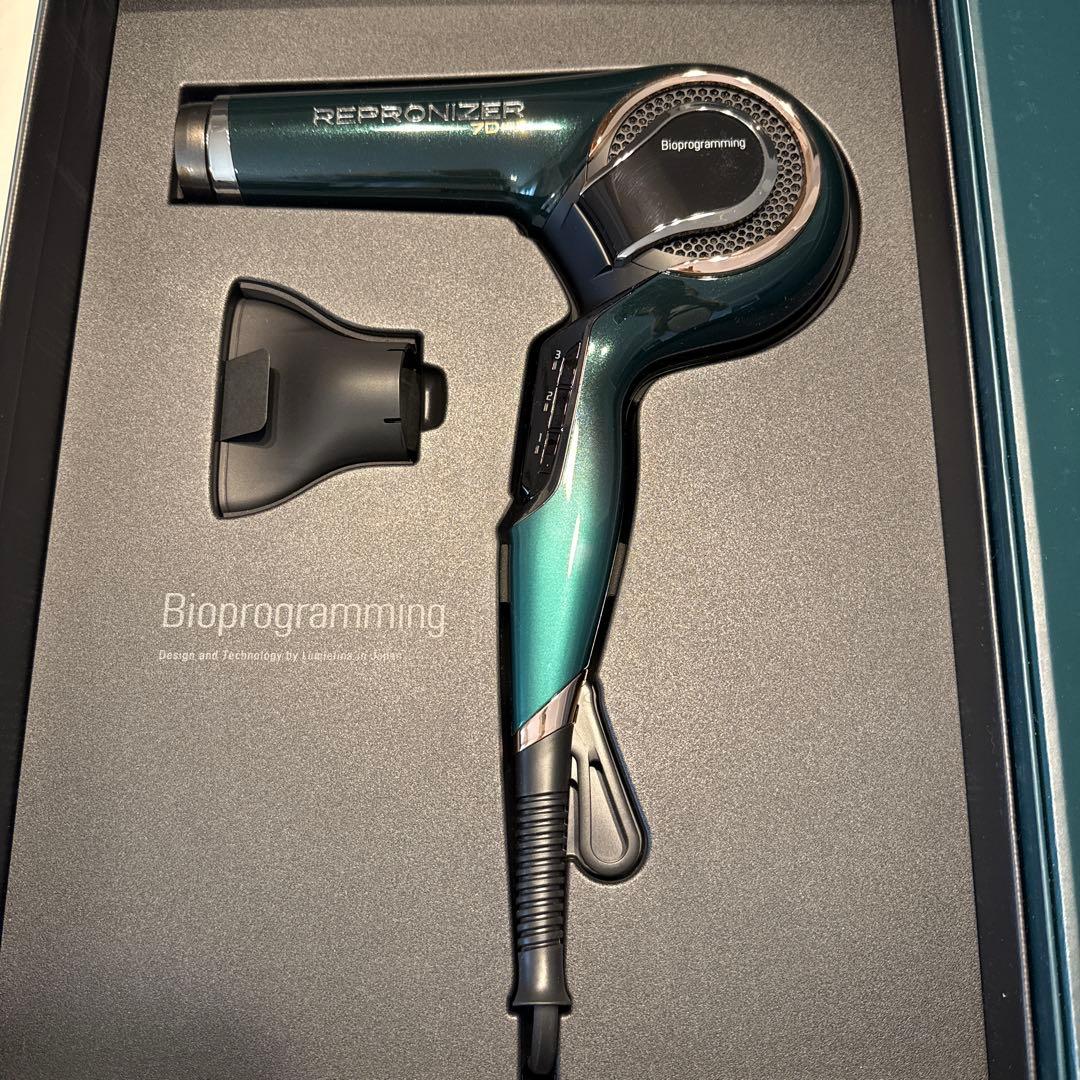 REPRONIZER 7D plaus、ヘアドライヤー　リプロナイザー新品