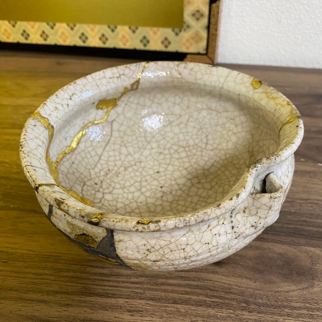 希少　状態良　志野片口茶碗　江戸後期　金箔揃