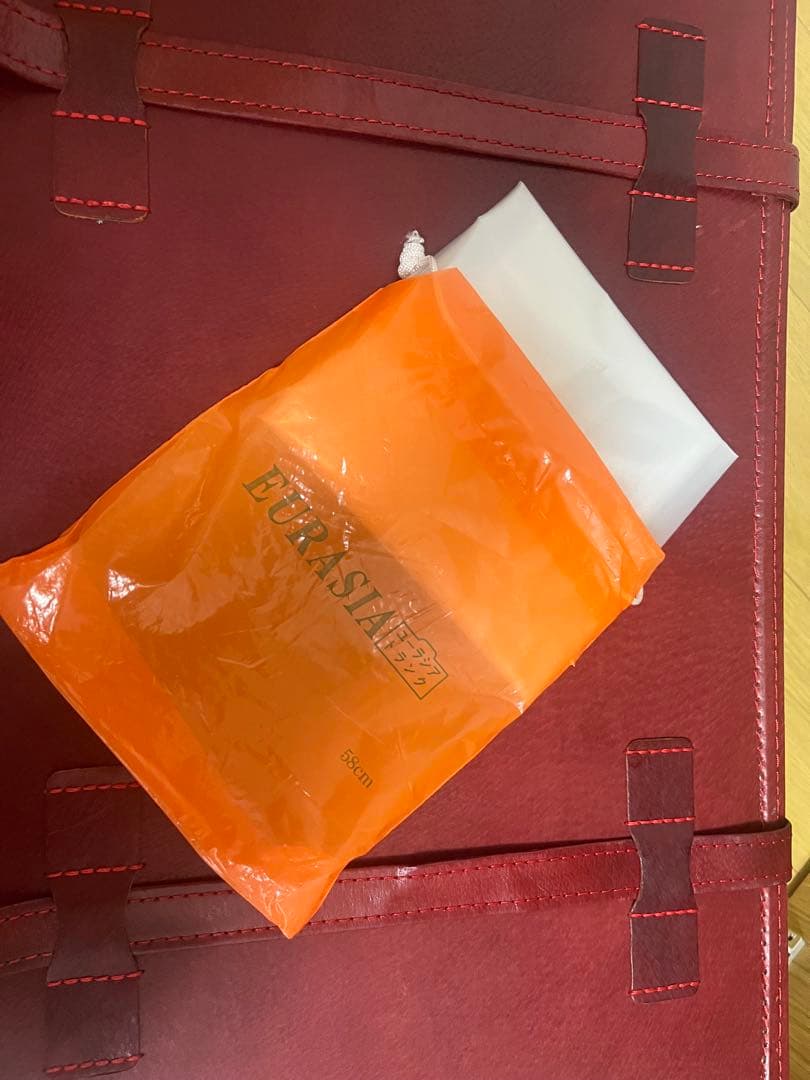 【お値段交渉可能】シフレ　ユーラシア　トランク　レッド　赤