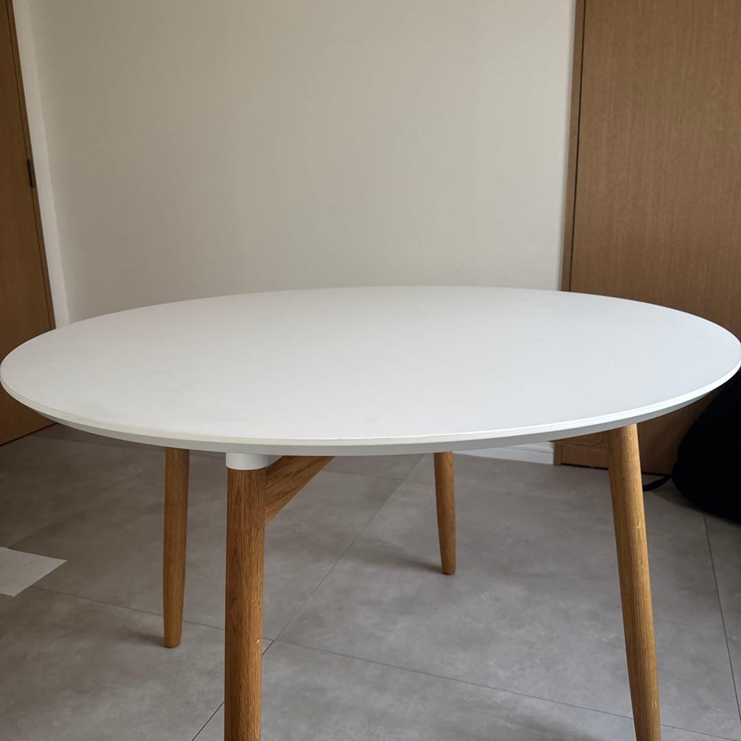 【値下げ】カール・ハンセン＆サン BA103 ホワイト　ダイニングテーブル