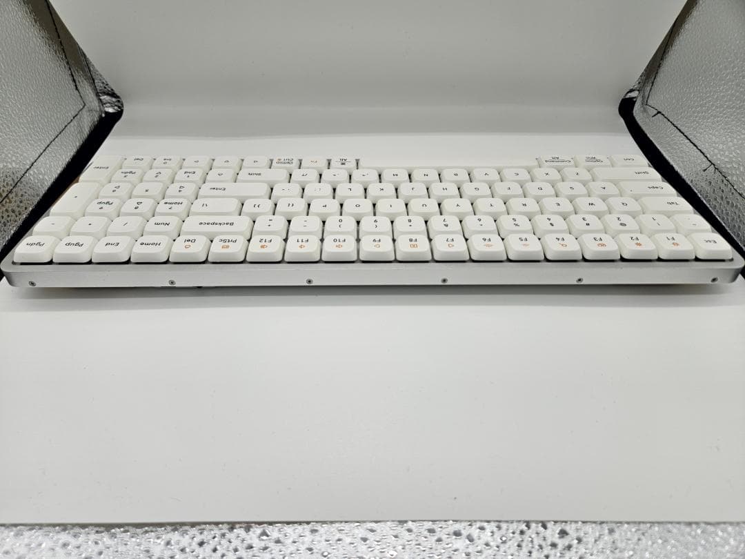 Lofree FLOW 100 ロープロファイル メカニカルキーボード