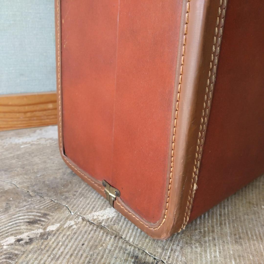 古いトランク　古道具