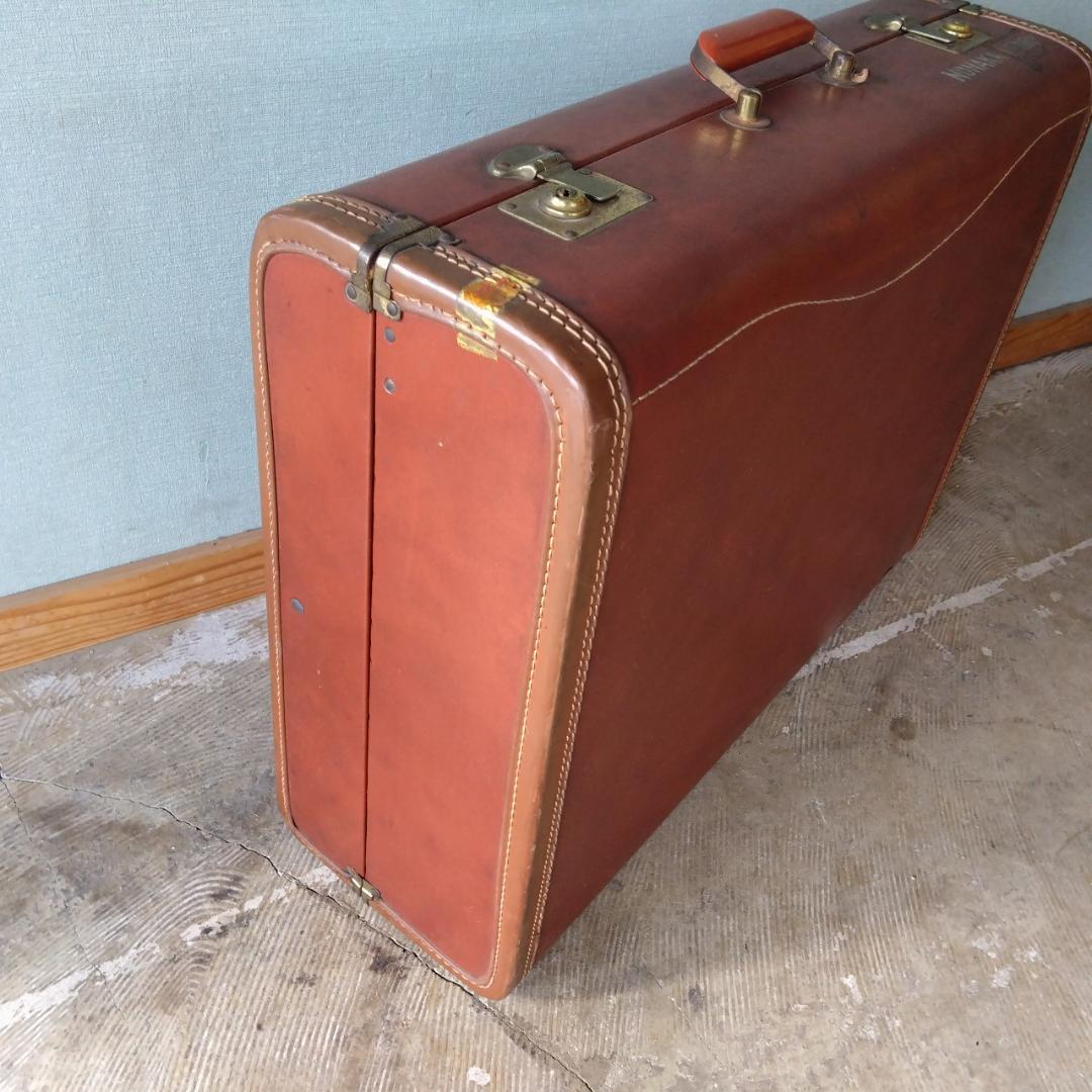 古いトランク　古道具