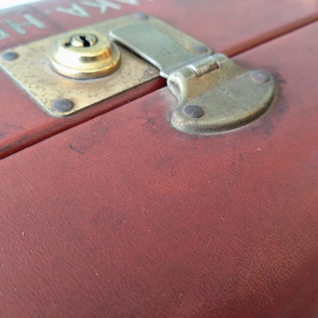 古いトランク　古道具