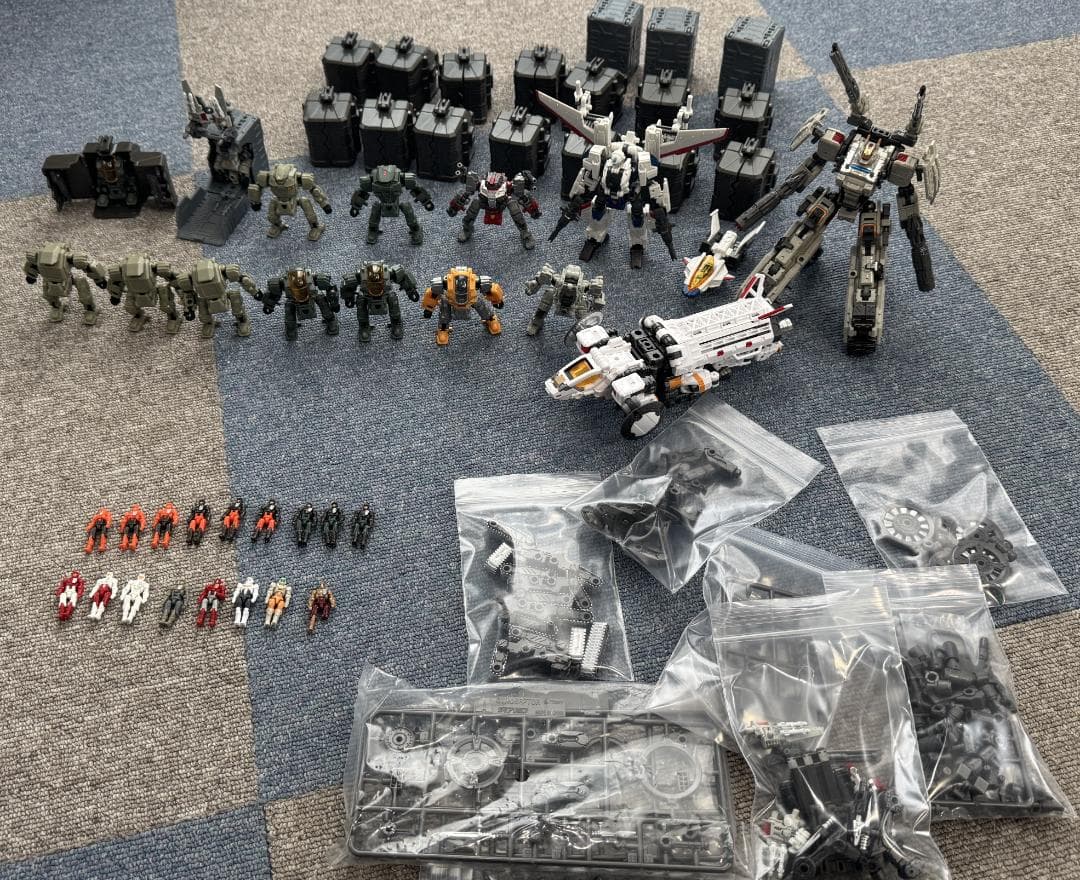 ダイアクロン 隊員、パワードスーツ、レイドチェンバー、パーツセット