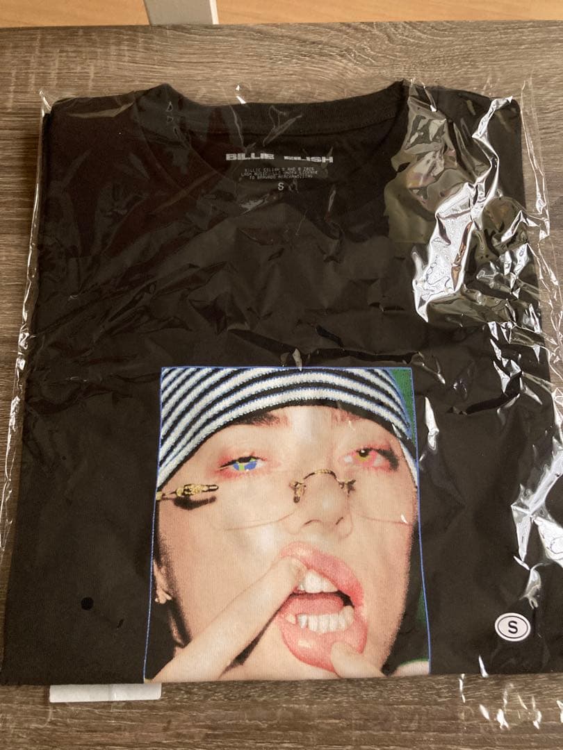 公式Billie Eilish Tシャツ　Face Photo S/S