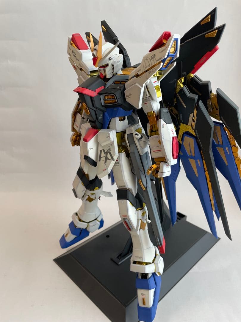 PG ストライクフリーダム ガンダム 塗装済完成品 1/60
