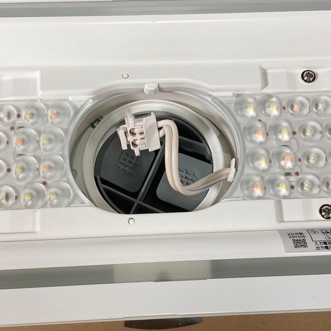 美品　Panasonic HH-XCF1207A 付属品完備　スピーカー搭載