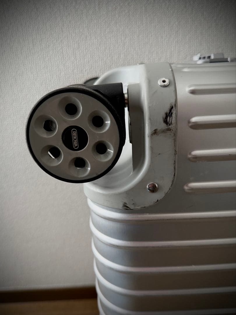 RIMOWA リモワ　TOPAS トパーズ　シルバー 82L E-tag