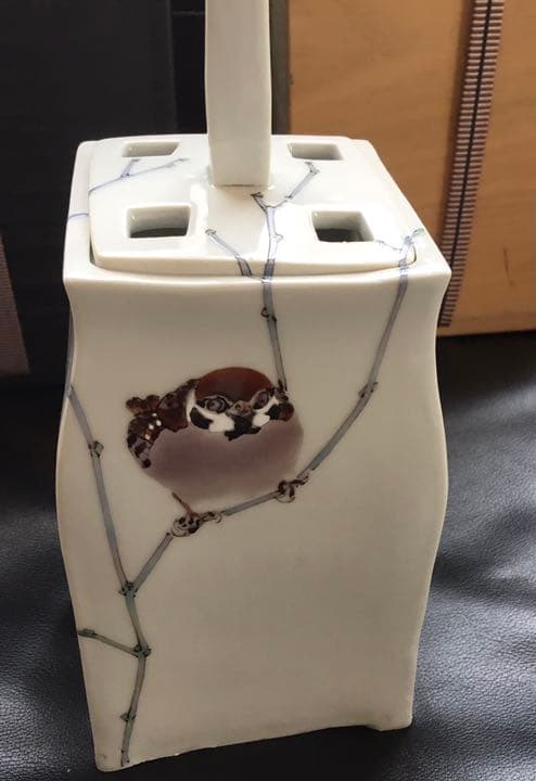 売り切り　逸品　九谷焼　人間国宝候補　武腰潤　雀の香瓶　稀少な二重箱　共箱