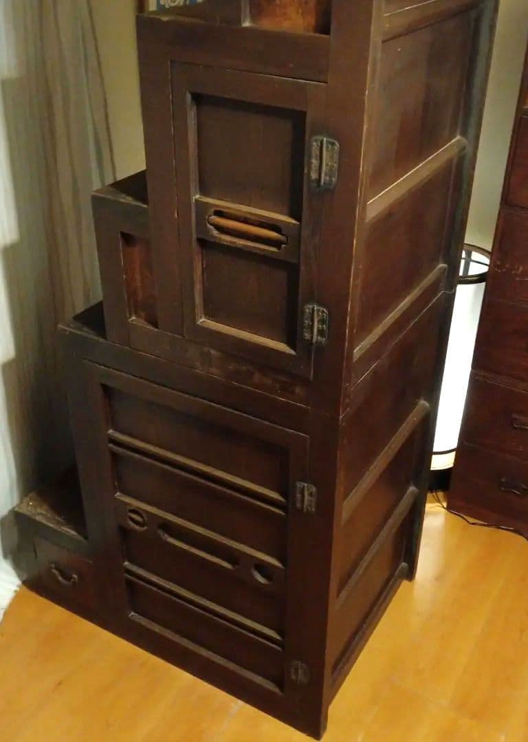 階段箪笥 　和箪笥　キャビネット　水屋　船箪笥　アンティーク