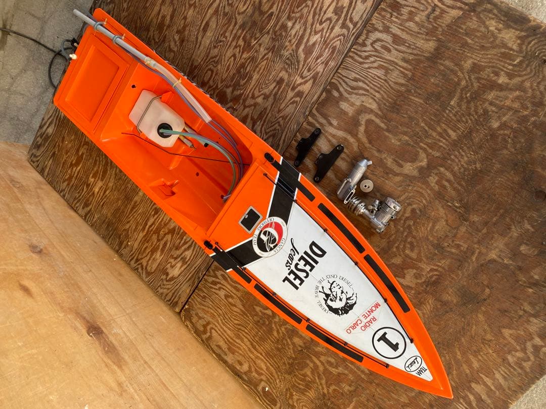 DIESEL モーターボート【ジャンク品】