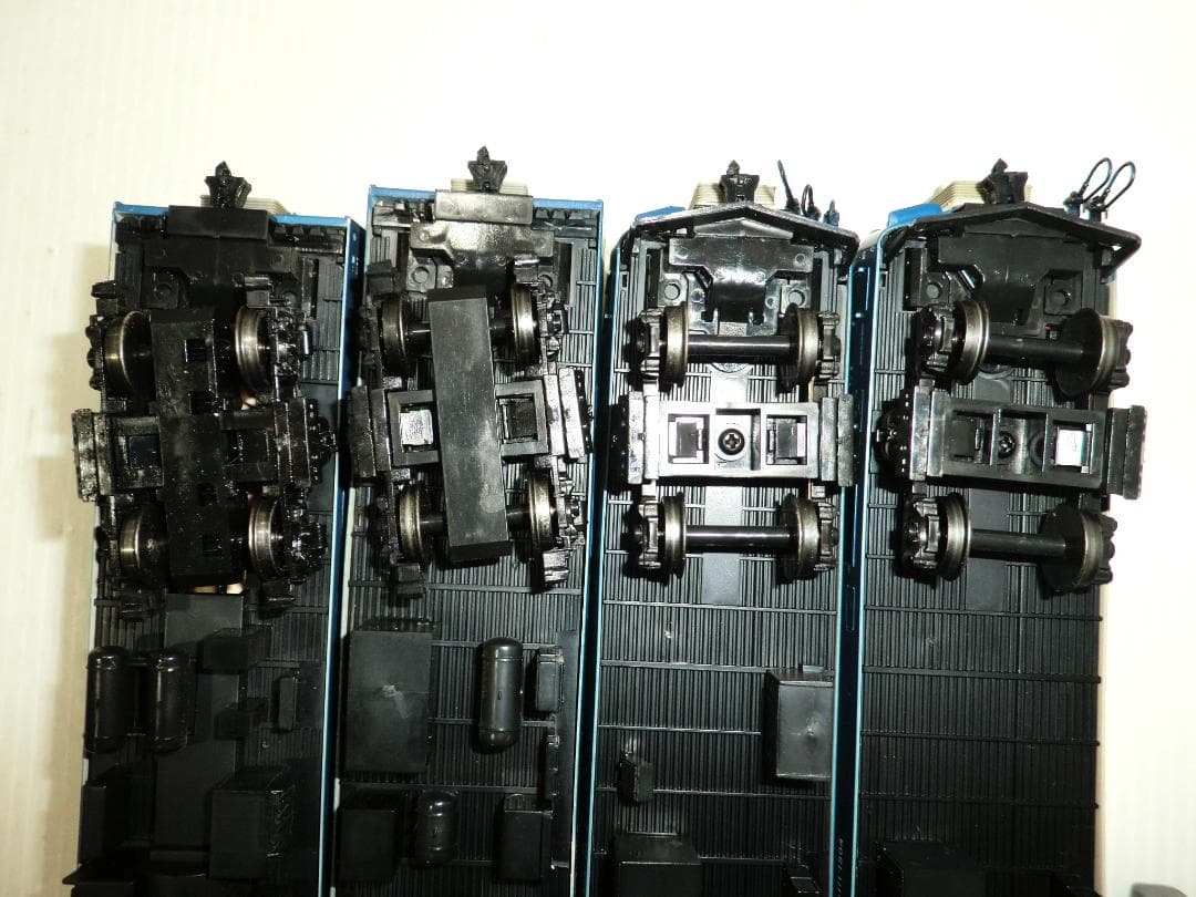 HOゲージ TOMIX 111系・115系 横須賀色 4両セット