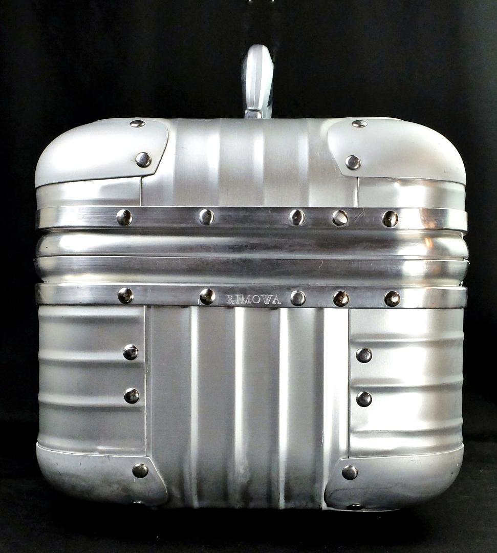 リモワ　928.38『TOPAS・トパーズ』ビューティーケース（1422）17L