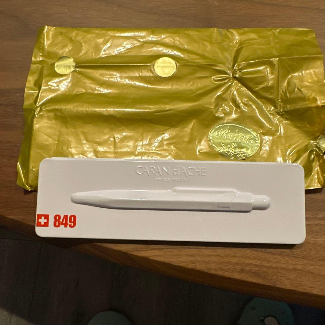CARAN d’ACHE849 機内限定ボールペン